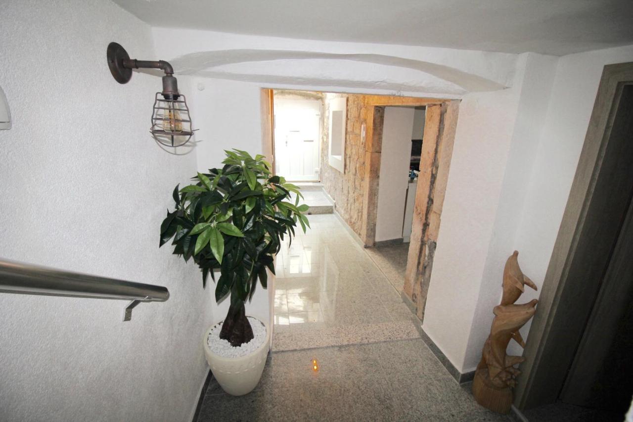 Town House In The Centre Of Historic Trogir Villa Ngoại thất bức ảnh