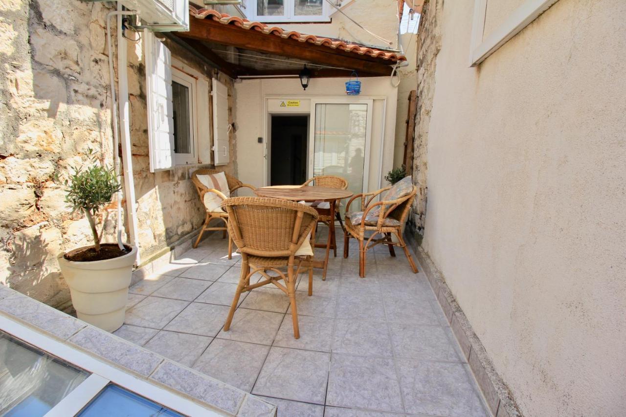 Town House In The Centre Of Historic Trogir Villa Ngoại thất bức ảnh